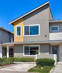 862 SW 96th Place Seattle, WA 98106