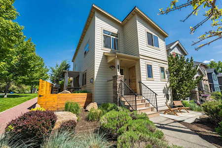 1764 NW Harriman St Bend, OR 97703