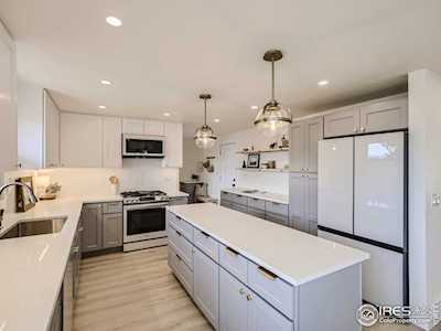 307 Westview Ct Longmont, CO 80504