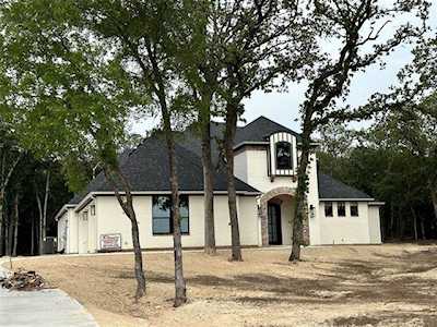9000 Emma Court Granbury, TX 76049