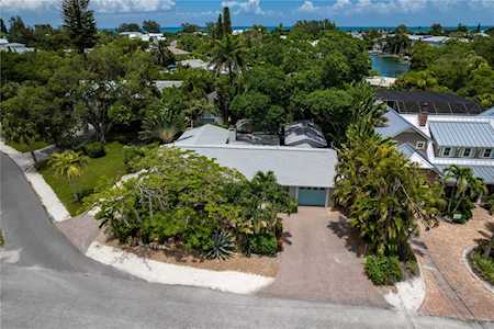 108 Los Cedros Dr Anna Maria, FL 34216