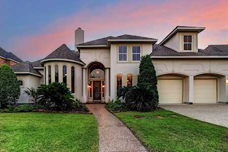 14315 Darschelle Ct Houston, TX 77069