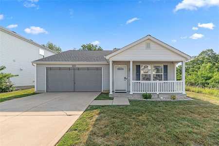4012 Glengarry Dr Wentzville, MO 63385