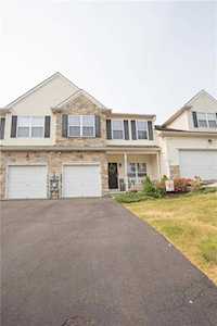 14 Water Wheel Ln Easton, PA 18045