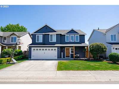18005 NE 20th ST Vancouver, WA 98684