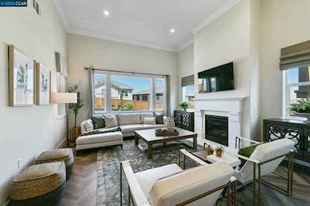 3345 Vista Meadows Drive Pittsburg, CA 94565