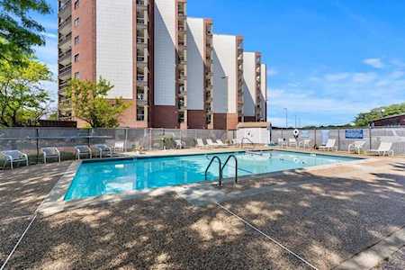 90 Quincy Shore Dr #110 Quincy, MA 02171