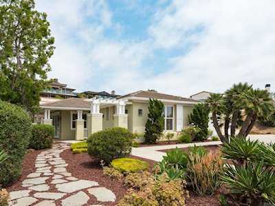 702 Midori Ct. Solana Beach, CA 92075