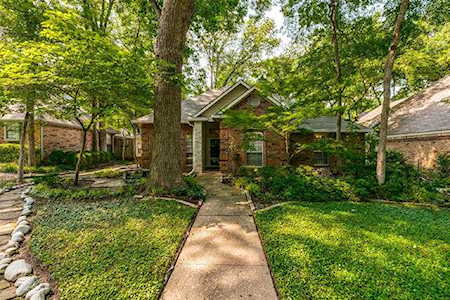 810 Torrey Pines Lane Garland, TX 75044
