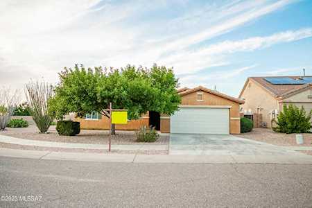444 W Courts Redford Place Vail, AZ 85641