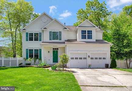 1590 Chapman Rd Crofton, MD 21114
