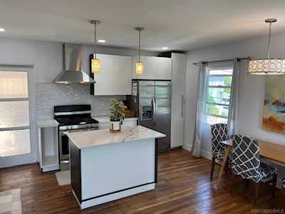 5911 Linnet St San Diego, CA 92114