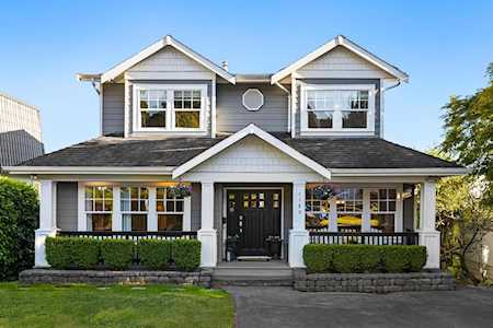 1180 Lawson Avenue West Vancouver, BC V7T 2E5