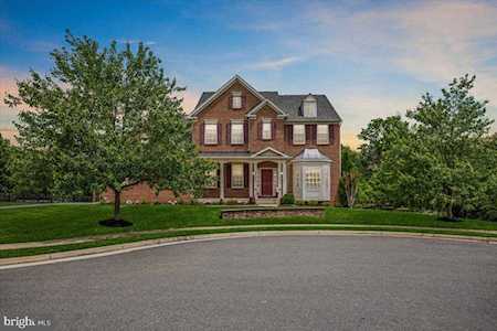 24546 Fishermans Pond Ct Aldie, VA 20105
