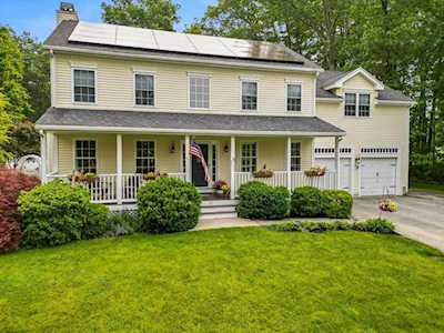 20 Tallowood Lane Amesbury, MA 01913