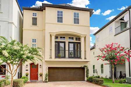 10922 Wrenwood Green Houston, TX 77043