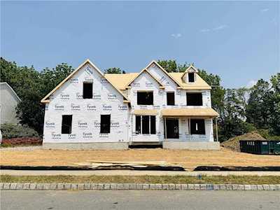 912 Fairway Dr #28 Easton, PA 18040