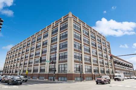 3963 W Belmont Ave #312 Chicago, IL 60618