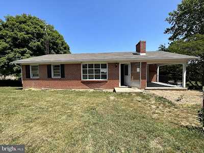 12777 Gearhart Road Greencastle, PA 17225