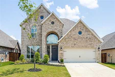 8724 Navidad Falls Drive McKinney, TX 75071