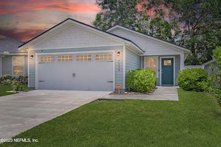 7238 Townsend Village LN Jacksonville, FL 32277