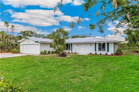 13450 Mcgregor Blvd Fort Myers, FL 33919