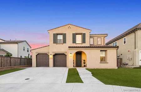 2005 Plaza Begonia Chula Vista, CA 91913