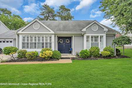997B Buckingham Dr Manchester, NJ 08759
