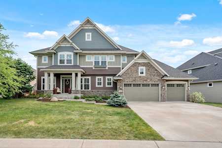 144 Wildwood Court Mahtomedi, MN 55115