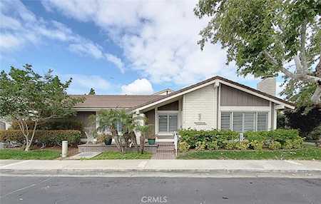 3714 S Sea Cliff Ave Santa Ana, CA 92704