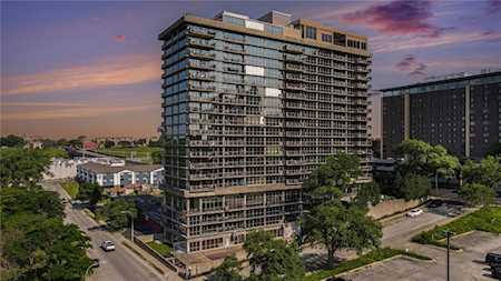 600 E Admiral Blvd #608 Kansas City, MO 64106