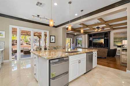 3246 Sitio Avellana Carlsbad, CA 92009