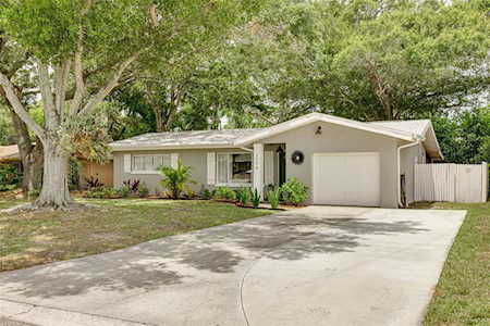 1726 Bellemeade Dr Clearwater, FL 33755