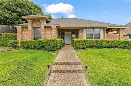 15025 Cypress Hills Drive Dallas, TX 75248