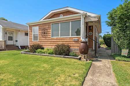 1210 W 7th Street Mishawaka, IN 46544