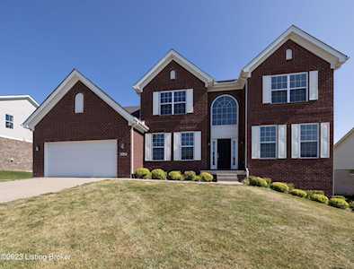 3514 Devonshire Dr La Grange, KY 40031