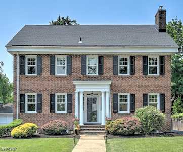 277 N Western Dr South Orange Village Twp., NJ 07079