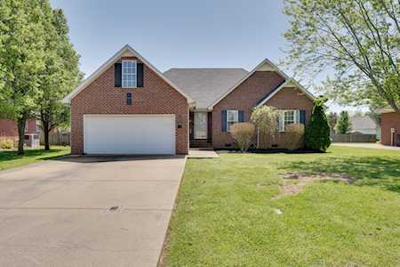5051 Little Adams Run Murfreesboro, TN 37129