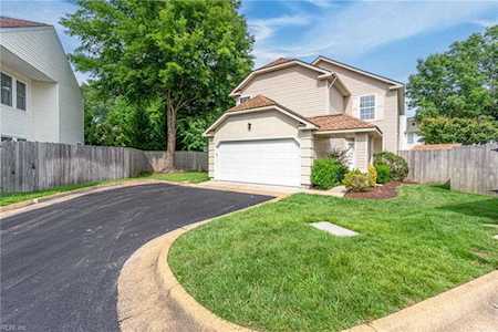 736 Fallcreek Run Chesapeake, VA 23322