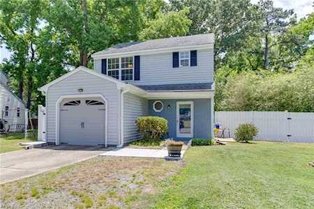 1805 Riddle Ave Virginia Beach, VA 23454