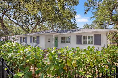 3717 8th St N St. Petersburg, FL 33704