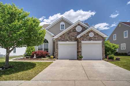 10 Stone Harbor Way Waretown, NJ 08758