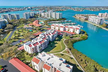 7893 Sailboat Key Blvd S #202 South Pasadena, FL 33707