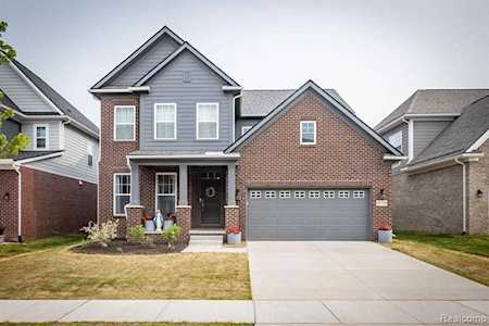 47710 N Alden Terrace Northville, MI 48168