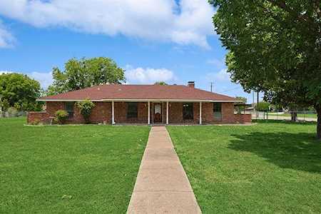 3505 Westwood Circle Rowlett, TX 75088