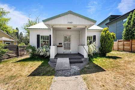 1349 NW Ithaca Ave Bend, OR 97703
