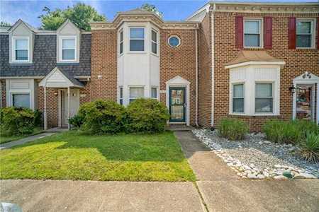 823 Creekside Cres Chesapeake, VA 23320