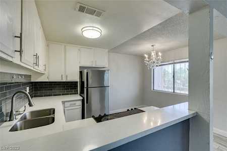 2174 E Desert Inn Rd Las Vegas, NV 89169