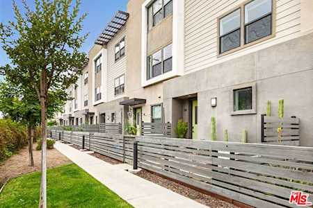 3901 Eagle Rock Blvd #22 Los Angeles, CA 90065