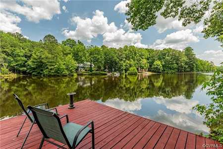 10707 Old Squaws Ln Chesterfield, VA 23838